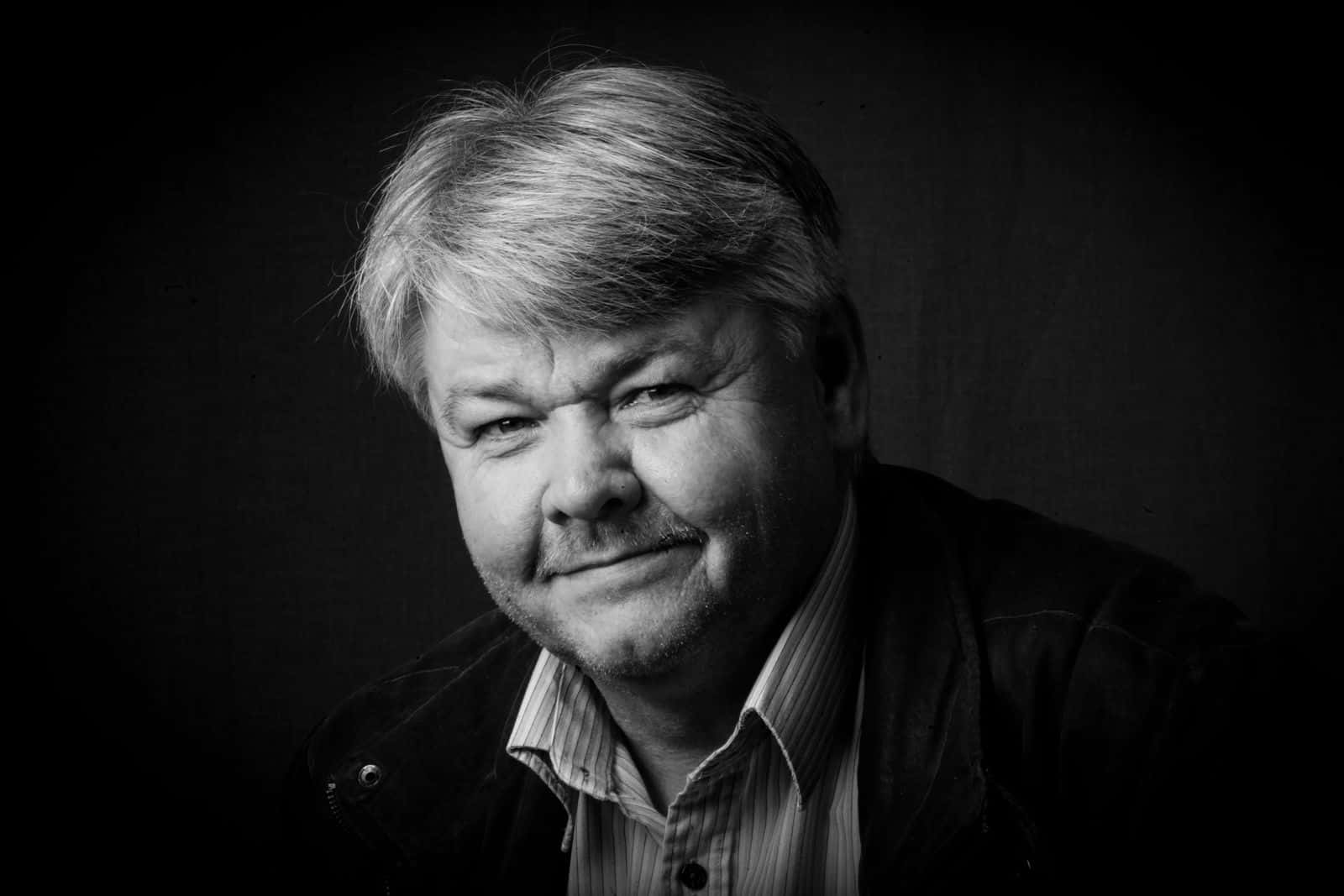 Porträtt av Göran Billeson, fotograf från Linköping