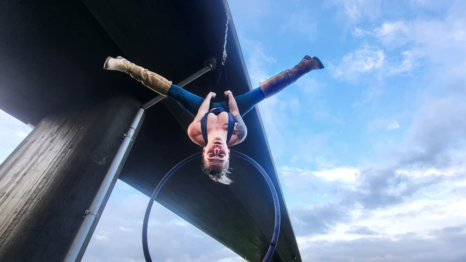 Hanging Beneath a Bridge: The Moment Fear Turns Into Courage