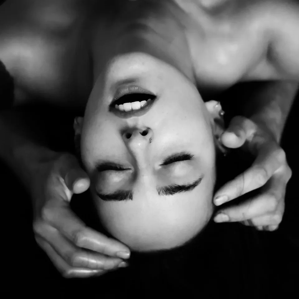 Meeting in the world of tantra