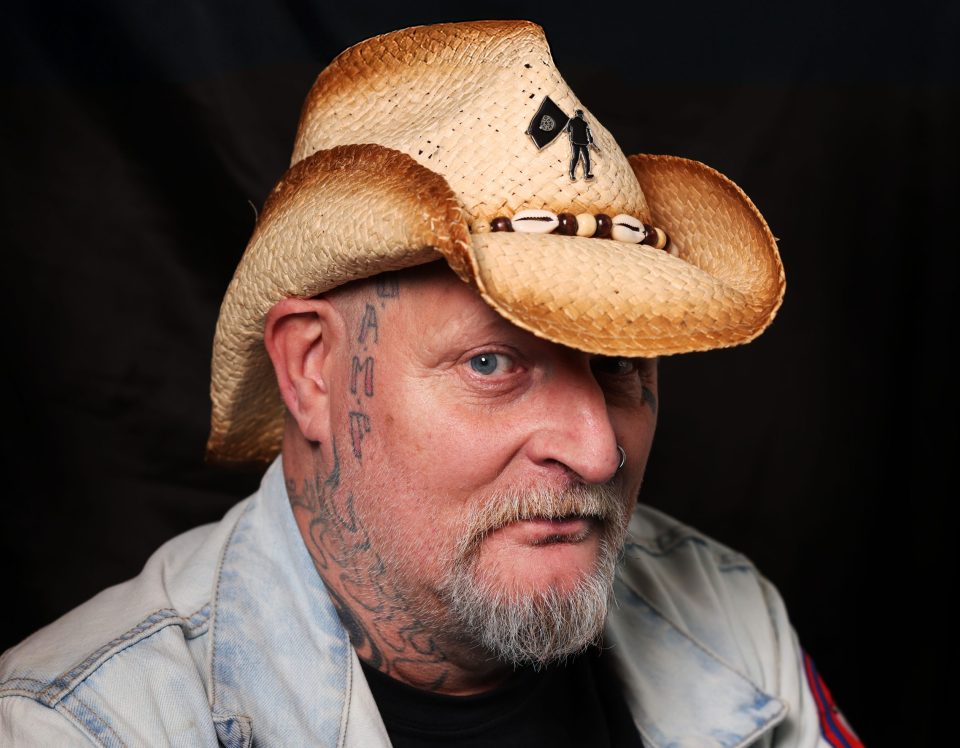 Förbannat härliga människor